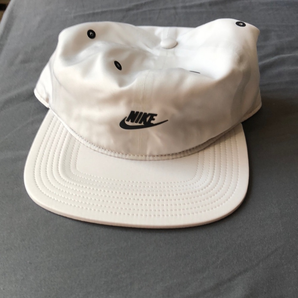Nike hat